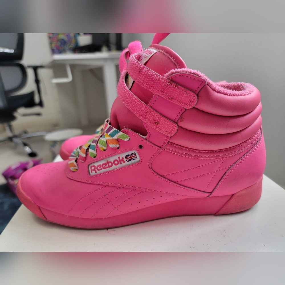 Hot Pink Limited Edition Reebok Freestyle Hi - Picture 5 of 6